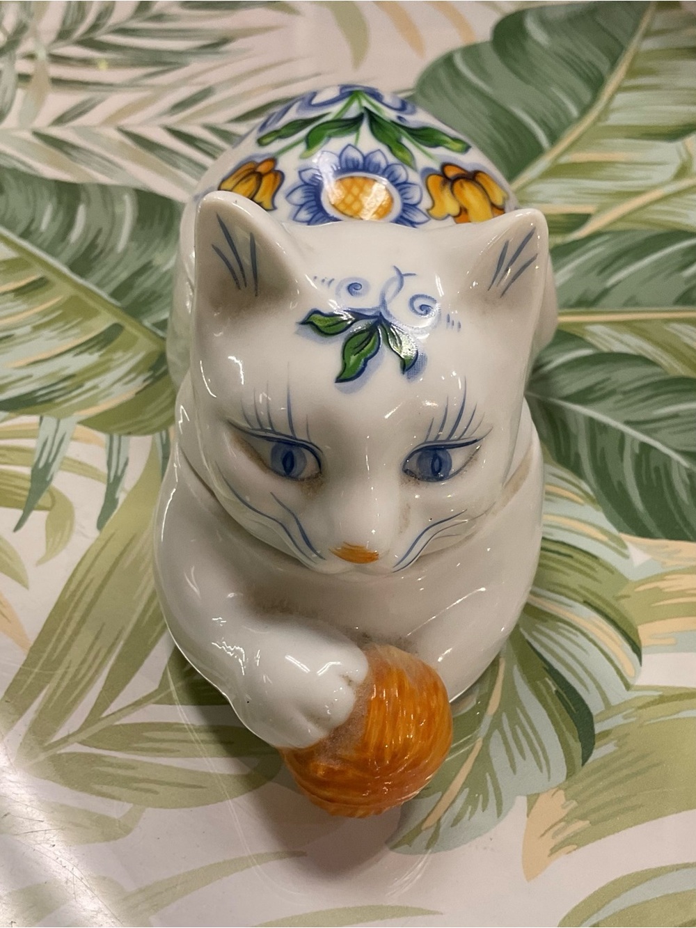 Vintage Elizabeth Arden Kitty Trinket Box